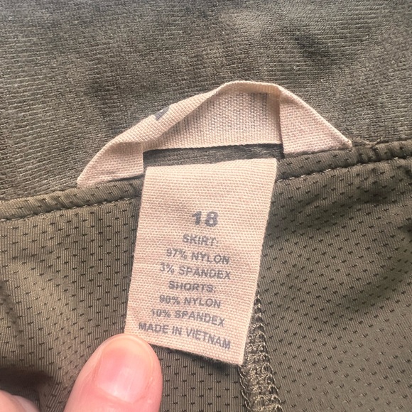 Duluth Trading Women's DuluthFlex Dry on the Fly Skort- Size 18 - Picture 4 of 11